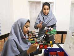 अमेरिका ने नहीं दिया वीसा, अब Skype के ज़रिये रोबोट प्रतियोगिता में शिरकत करेंगी अफगान लड़कियां