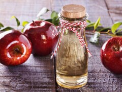 10 Proven Benefits Of Apple Cider Vinegar For Skin Hair And