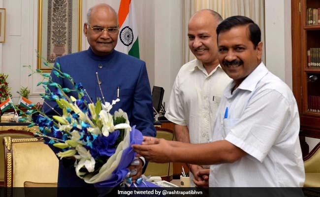 Delhi Lt Governor Anil Baijal, Chief Minister Arvind Kejriwal, Deputy Manish Sisodia Meet President Kovind