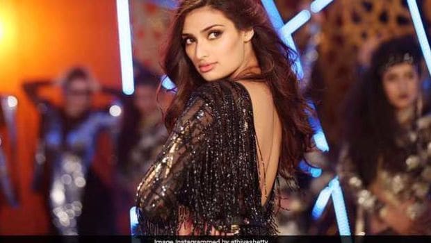 A Look Into How the Mubarakan Actress Athiya Shetty Balances Her Love for Food and Fitness
