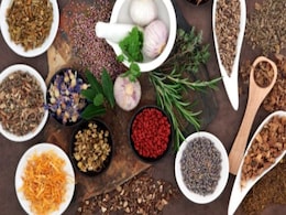 Foods That Heat Up Your Body: आयुर्वेद के इन नुस्खों से जाने कैसे दे सकते हैं Delhi's Cold Wave को मात Foods That Heat Up Your Body: आयुर्वेद के इन नुस्खों से जाने कैसे दे सकते हैं Delhi's Cold Wave को मात