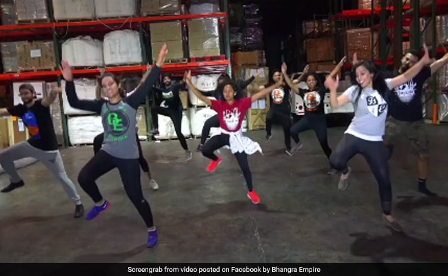 'Despacito' With A Bhangra Twist. Just What You Need To Start Your Week Right