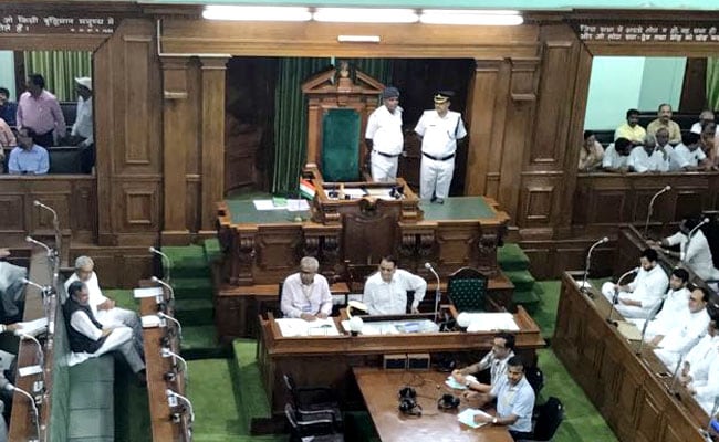 Uproar In Bihar Assembly Over Video Of Top Bureaucrat Abusing Teachers