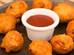 Move Over Pakodas, Try Karnataka's Bonda for Tea-Time Move Over Pakodas, Try Karnataka's Bonda for Tea-Time