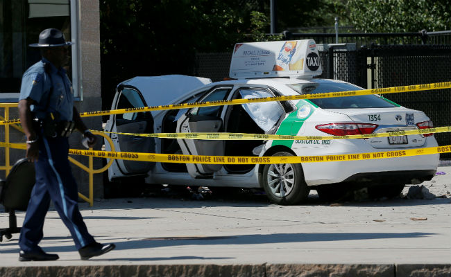 Taxi Rams Pedestrians Near Boston Airport, 10 Injured