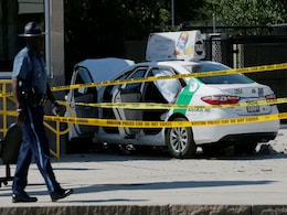 Taxi Rams Pedestrians Near Boston Airport, 10 Injured Taxi Rams Pedestrians Near Boston Airport, 10 Injured