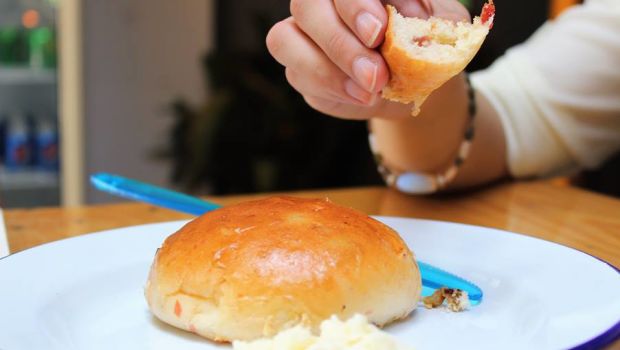 Bun-Maska and Chai: An Ode to Aamchi Mumbai's Favourite Combination