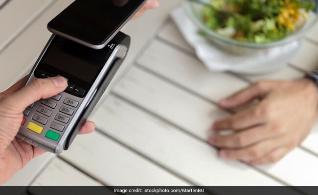 Decoding The Cashless Behaviour: Dip In Debit Card Usage, Rise In E-Wallet Payments