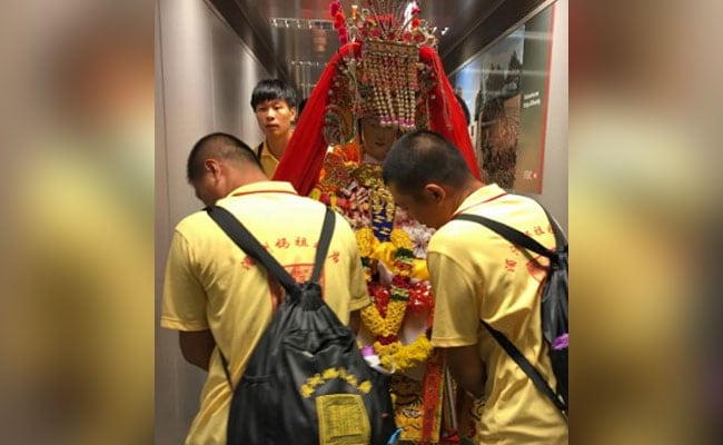 chinese deity
