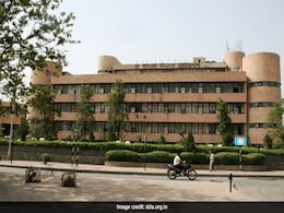 डीडीए ने लैंड पूल पॉलिसी पर जनता से मांगी राय, दिल्ली को स्मार्ट सिटी से भी बेहतर बनाने का है प्लान डीडीए ने लैंड पूल पॉलिसी पर जनता से मांगी राय, दिल्ली को स्मार्ट सिटी से भी बेहतर बनाने का है प्लान