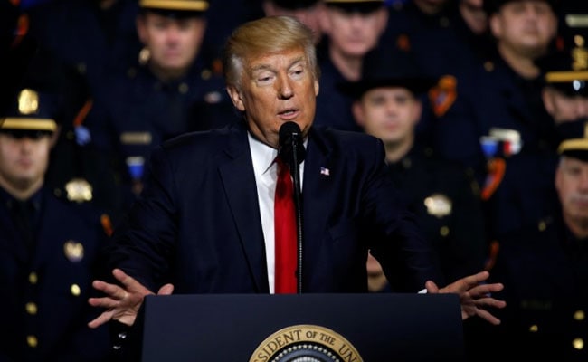 US Police Chiefs Blast Trump For Endorsing 'Police Brutality'