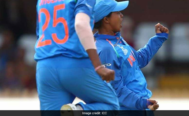महिला क्रिकेट टीम की  स्पिनर एकता बिष्‍ट बोलीं, 'पाकिस्‍तान के खिलाफ 5 विकेट लेना बेहद खास'