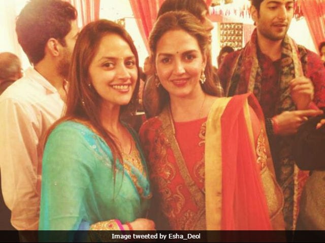 Pregnant Esha Deol Preps For Sister Ahana's Birthday