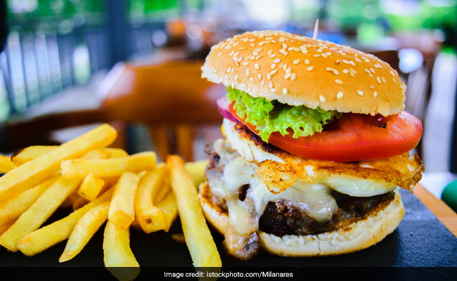 Nutritionist Lists 6 &ldquo;Worst Foods For Your Brain&rdquo;&nbsp;