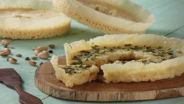 Raksha Bandhan 2017: 5 Sweet Shops in Delhi That Make Popular Rajasthani Ghevar