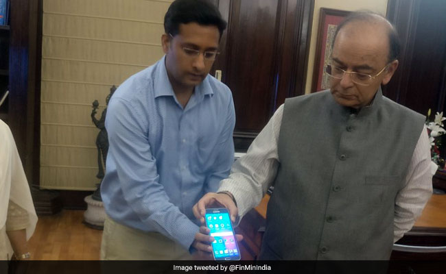 Confused About GST Rates? Arun Jaitley Launches App To Help Users Verify Prices