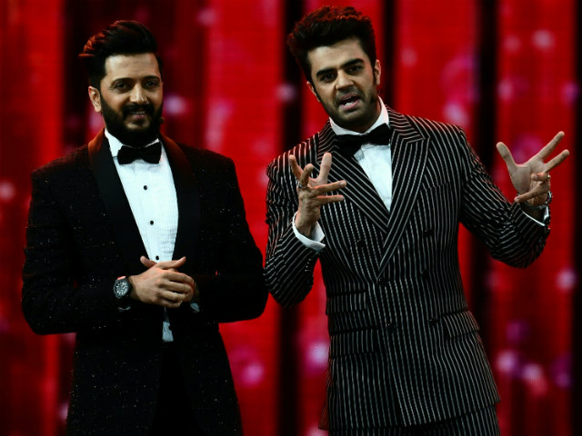 Pahlaj Nihalani Called 'Watchman' At IIFA, Riteish Deshmukh Apologises