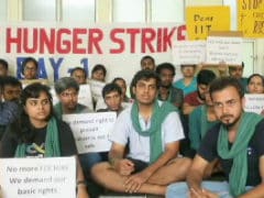 IIT Bombay Students Suspend Hunger Strike After Director Promises Fee Cut