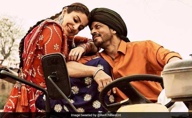#ButterflyTeaser: पंजाब के खेतों में अनुष्का शर्मा के साथ रोमांस करते दिखे शाहरुख खान
