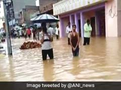 पश्चिमी बंगाल में बाढ़ का कहर जारी, मृतकों की संख्या 39 हुई