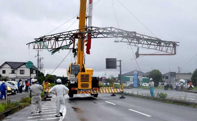 Japan Braces For Super Typhoon 'Lan' Ahead Of Election