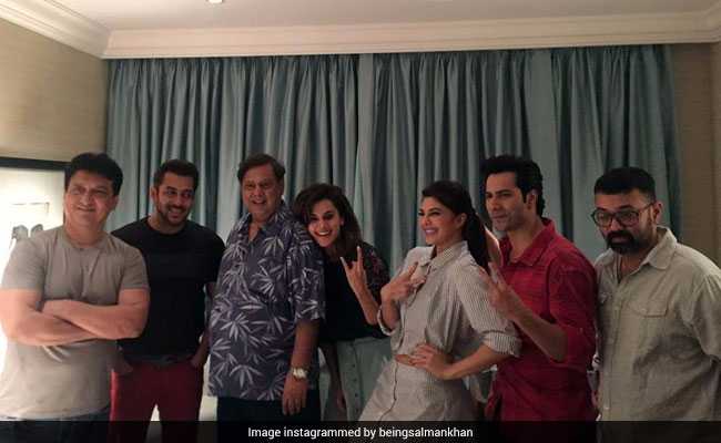 जानिए किस वजह से 'जुड़वां 2' के सेट पर पहुंचे सलमान खान....