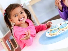 Frequent Family Meals Can Help Develop Healthy Eating Habits In Kids, Says Research