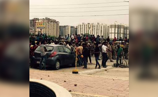 Hundreds Attack Noida Housing Complex, Say Domestic Help Held Captive