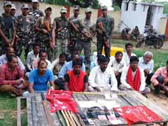 सशस्त्र सीमा बल ने 16 संदिग्ध माओवादी को गिरफ्तार किया