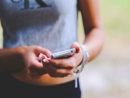 Jio Vs Airtel: How Prepaid Plans At Rs 349, Rs 399, Rs 448 Compare Jio Vs Airtel: How Prepaid Plans At Rs 349, Rs 399, Rs 448 Compare