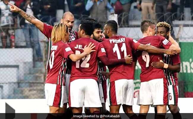 सुपर कप: मोहन बागान ने शिलांग को हराया, सेमीफाइनल में पहुंचा सुपर कप: मोहन बागान ने शिलांग को हराया, सेमीफाइनल में पहुंचा