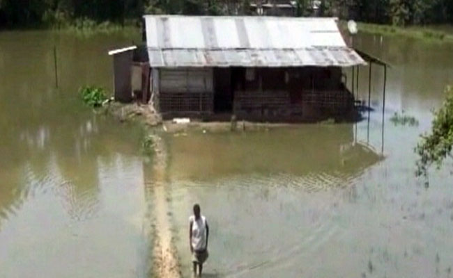 Amid Assam Floods, How This Village Is Fighting To Save Its Eroding Embankment