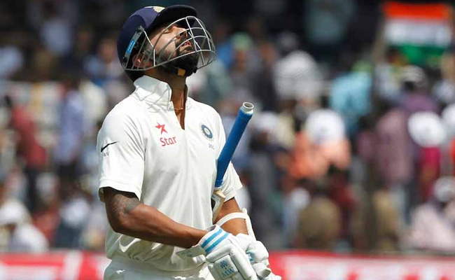 श्रीलंका दौरा : चोट के कारण मुरली विजय भारतीय टेस्‍ट टीम से  बाहर, इस ओपनर को मिला टीम में स्‍थान