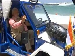 जब इस्राइली पीएम बेंजामिन नेतन्याहू ने पीएम नरेंद्र मोदी के लिए चलाई जीप जब इस्राइली पीएम बेंजामिन नेतन्याहू ने पीएम नरेंद्र मोदी के लिए चलाई जीप