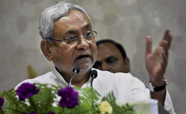 'Notes Ban Will Hit Black Money': Nitish Kumar Stays Fan Amid Criticism