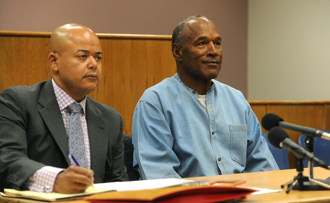 OJ Simpson Gets Parole After 9 Years In Jail For Armed Robbery