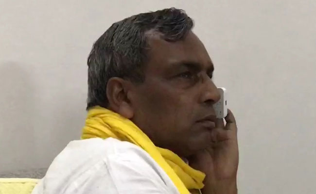 UP Minister Threatens Sit-In If Top Officer Is Not Removed