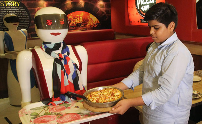 Pizza Bytes! Pakistan Enchanted By First Robot Waitresses