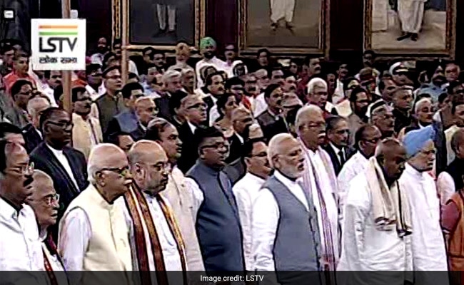 pm modi and other during kovinds oath