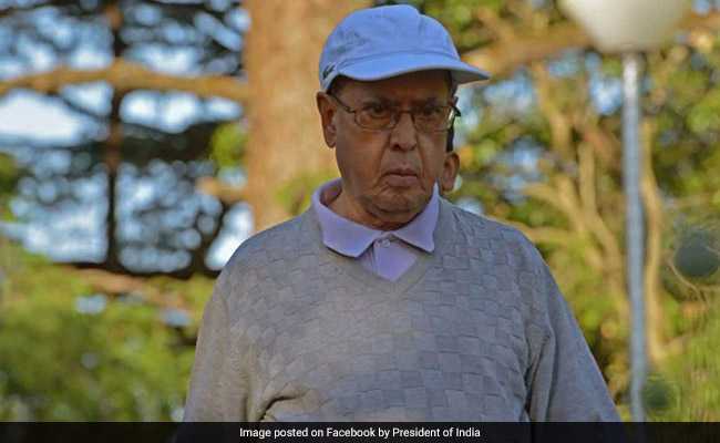 जब प्रणब मुखर्जी के चश्मे की सुरक्षा में तैनात किए गए थे 10 लंगूर