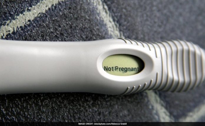 Pregnancy Test: घर पर प्रेगनेंसी टेस्ट कर रहे हैं, तो रहे सावधान, इन 4 कारणों से आ सकते हैं गलत परिणाम