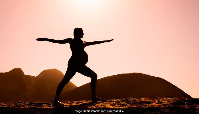 This Is How You Lift Weights During Pregnancy