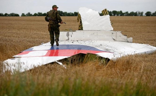Australia Says Malaysia Airlines MH17 Perpetrators May Be Tried In Absentia