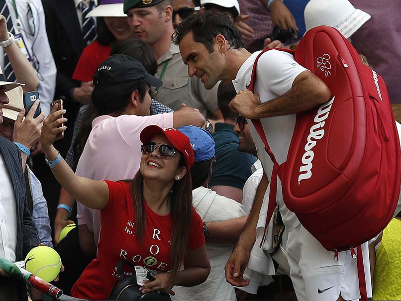 Wimbledon 2017: Roger Federer, Andy Murray Enter Quarters