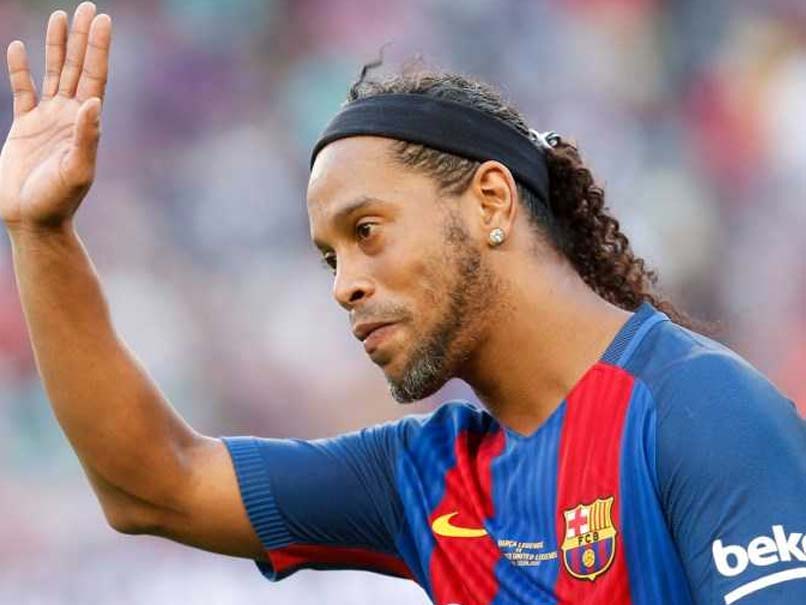 Ronaldinho, Roberto Carlos, Ryan Giggs Arrive In Pakistan To Play Exhibition Matches