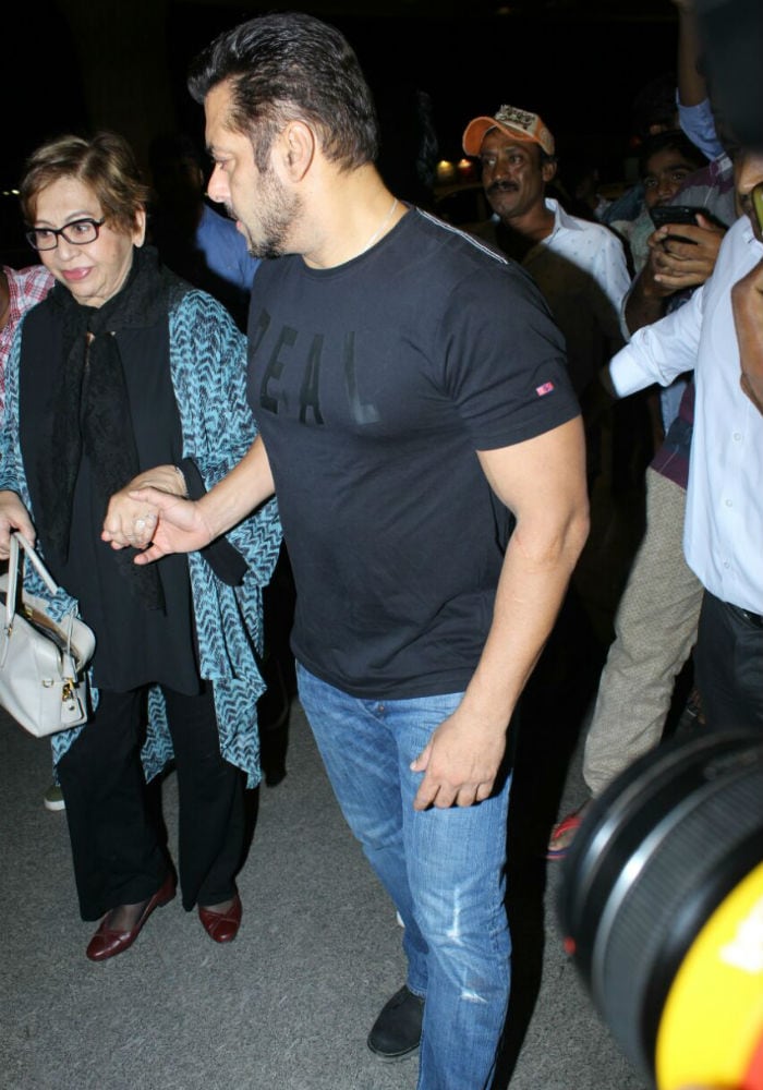 18th IIFA Awards 2017: Salman Khan Escorts Stepmother Helen To New York