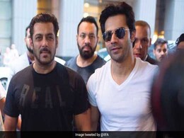 IIFA 2017: पहले कैटरीना के बर्थडे पर तो अब वरुण धवन की 'जुड़वा 2' पर ले ली सलमान खान ने चुटकी IIFA 2017: पहले कैटरीना के बर्थडे पर तो अब वरुण धवन की 'जुड़वा 2' पर ले ली सलमान खान ने चुटकी