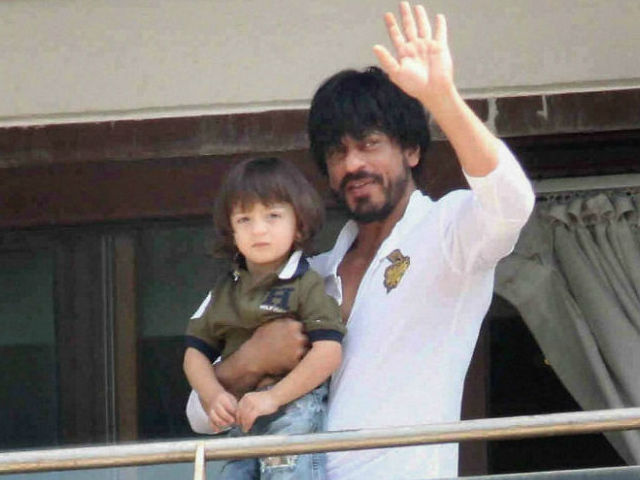 Shah Rukh Khan Is Missing AbRam Already. See His Adorable Post