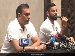 रवि शास्त्री के कोच बनाए जाने के बाद कुछ इस तरह रही विराट कोहली की प्रतिक्रिया रवि शास्त्री के कोच बनाए जाने के बाद कुछ इस तरह रही विराट कोहली की प्रतिक्रिया