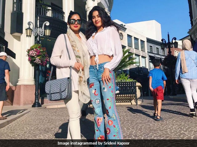 Sridevi And Jhanvi Kapoor, Chilling In Los Angeles, Looking Very Stylish